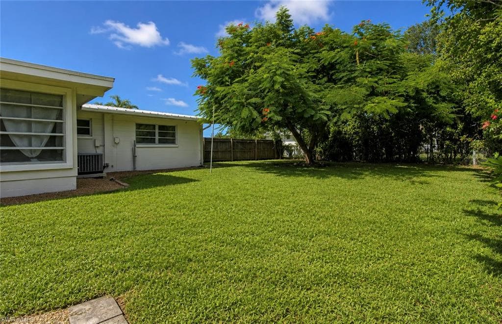 Oversized lot with expansive back yard