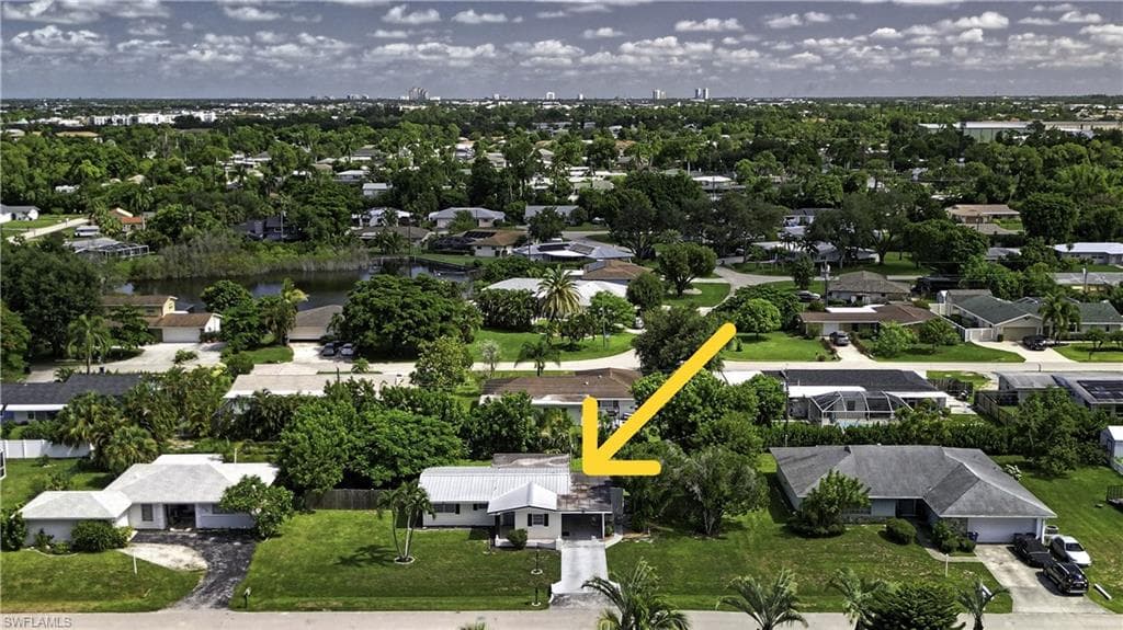 Birds eye view of the neighborhood