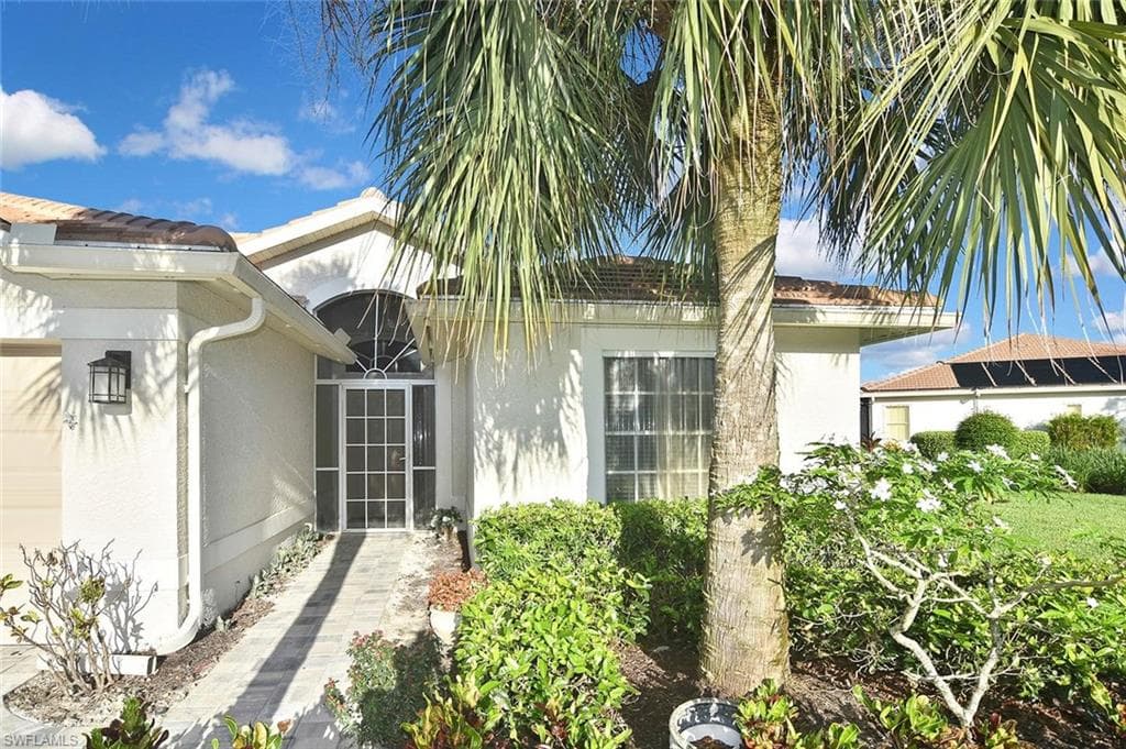 8685 CEDAR HAMMOCK BLVD photo 4 of 45
