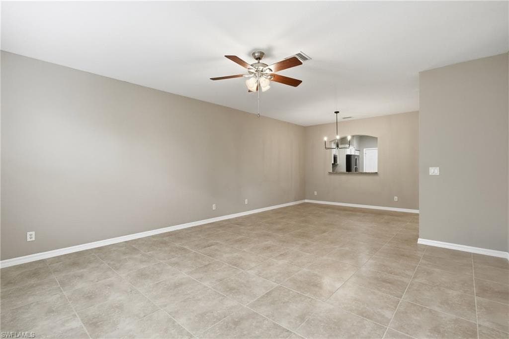 9829 Roundstone CIR photo 12 of 50