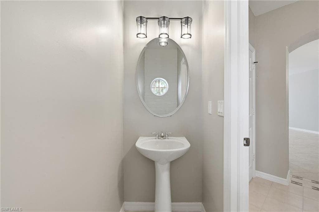9829 Roundstone CIR photo 36 of 50