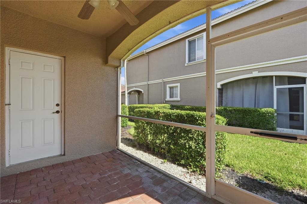 9829 Roundstone CIR photo 41 of 50