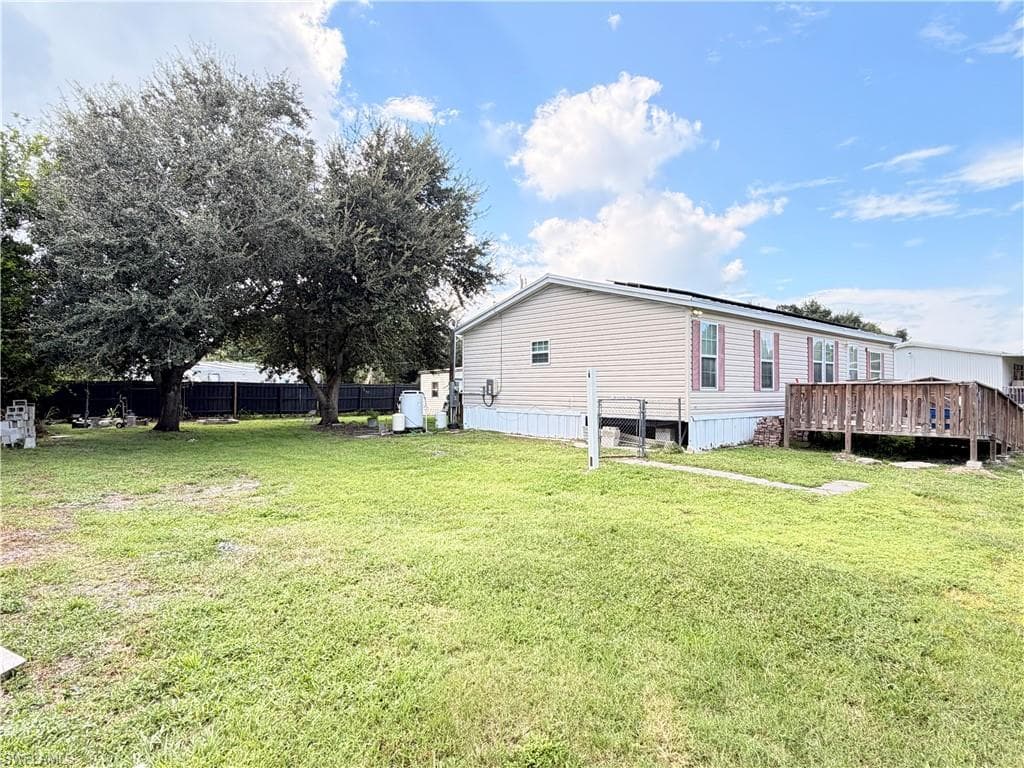 8240 Penny DR photo 2 of 18