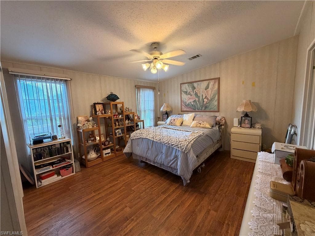 8240 Penny DR photo 16 of 18
