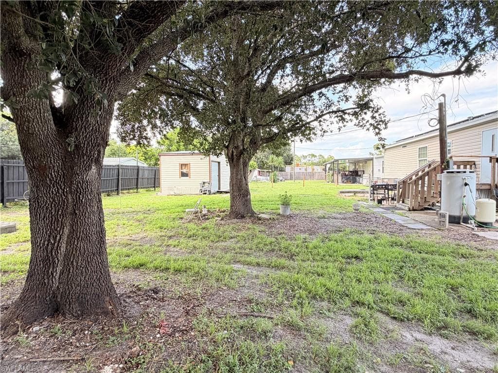 8240 Penny DR photo 4 of 18
