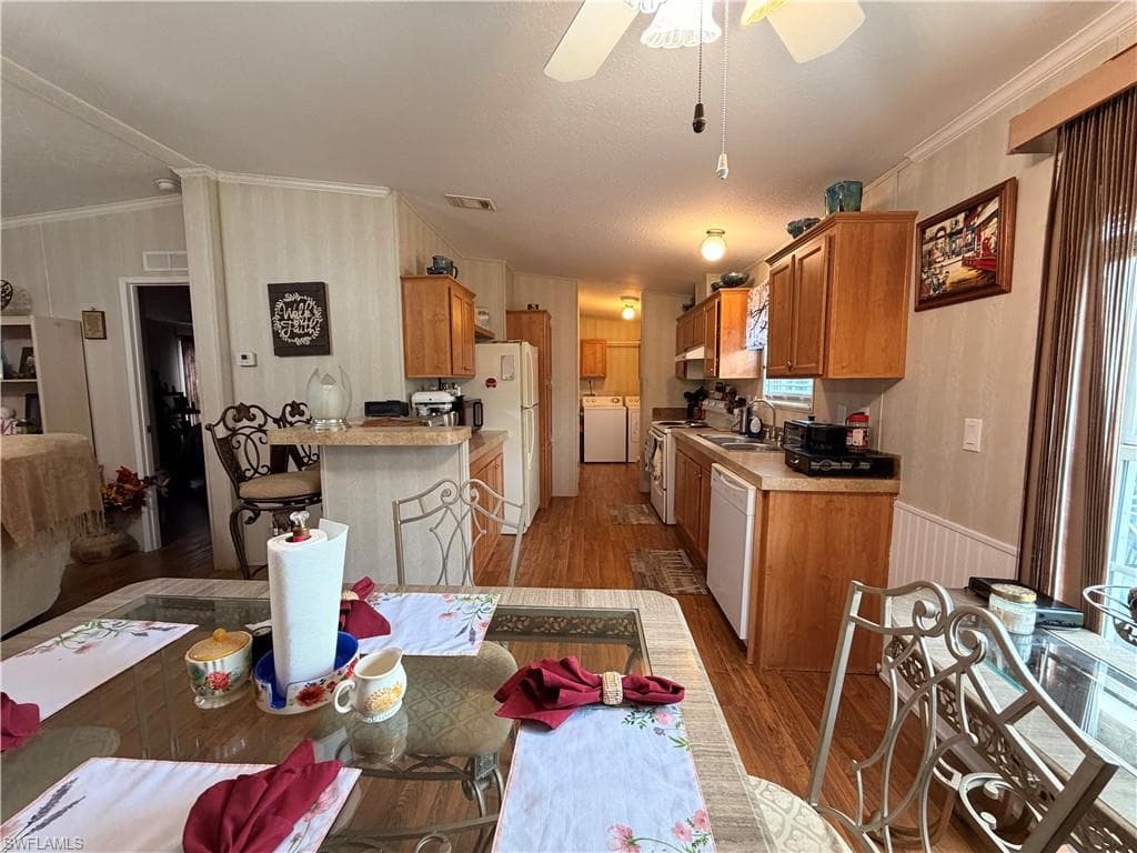 8240 Penny DR photo 13 of 18
