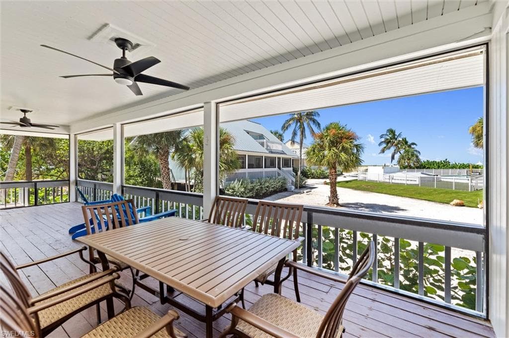 3 Beach Homes photo 27 of 41