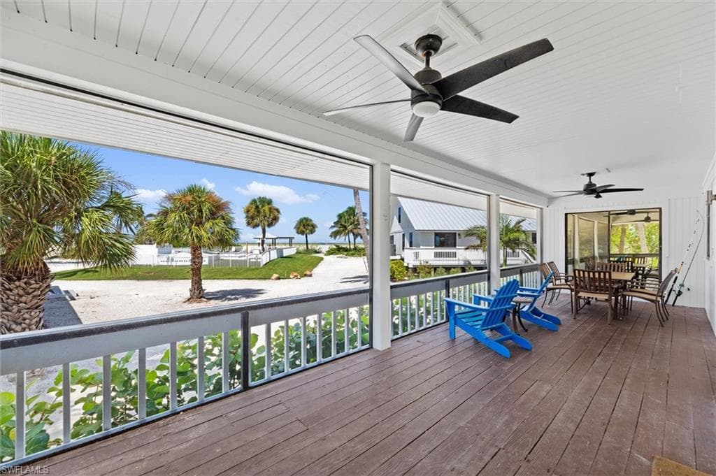3 Beach Homes photo 26 of 41