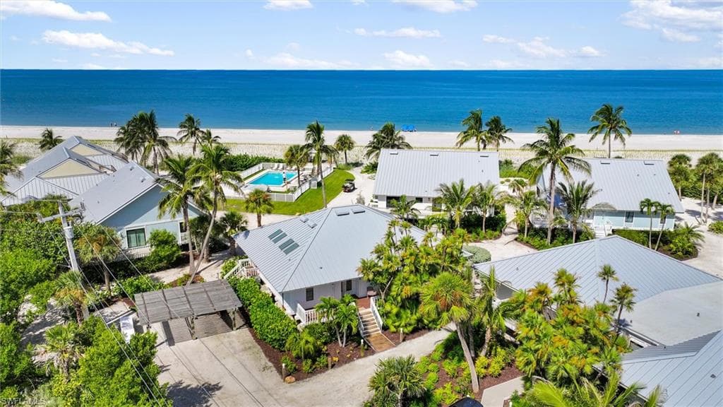 3 Beach Homes photo 1 of 41