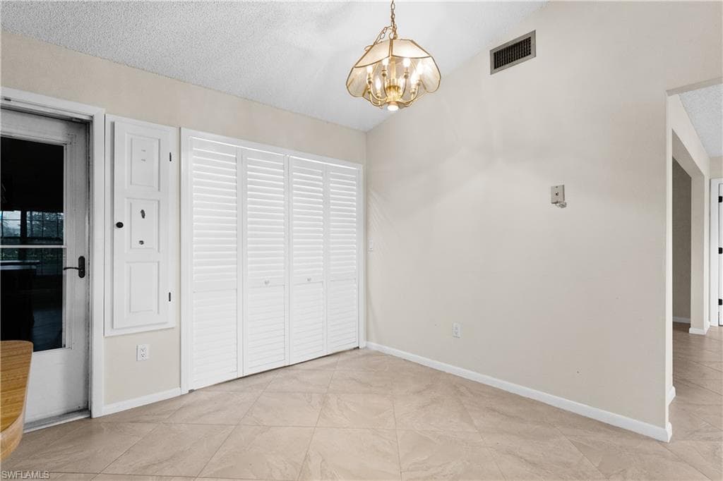 1238 N Brandywine CIR photo 12 of 46