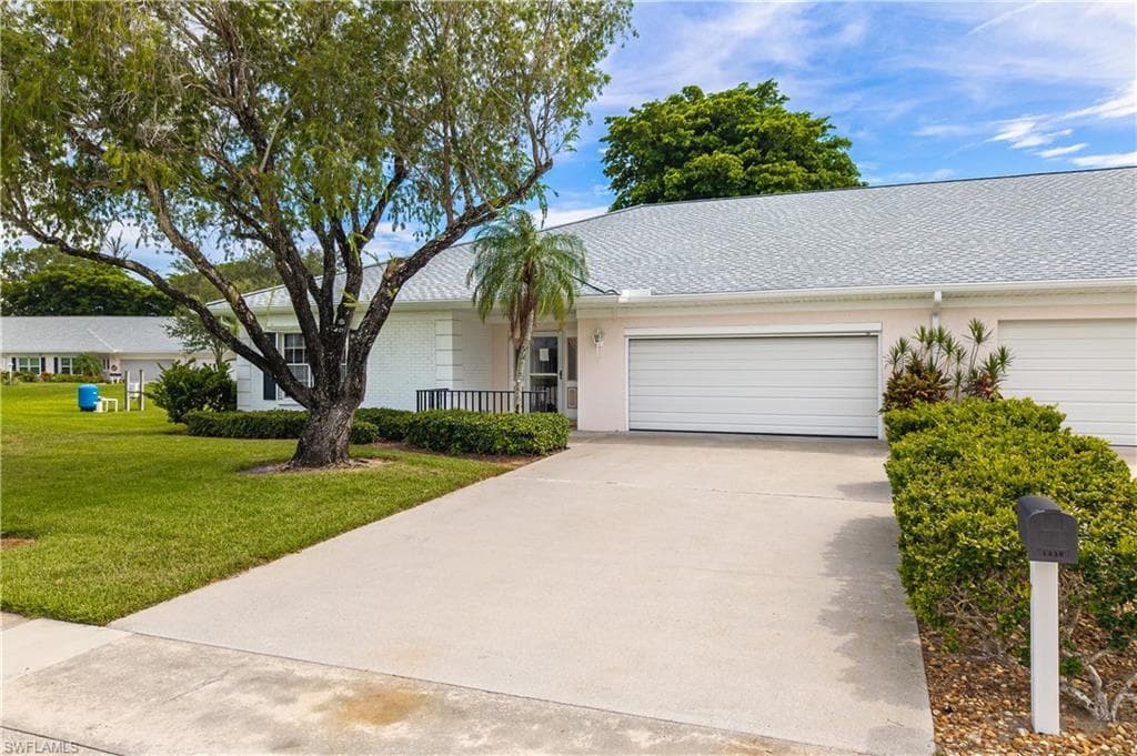 1238 N Brandywine CIR photo 1 of 46