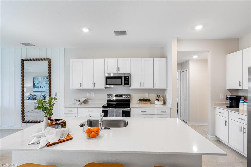 11852 Featherstone LN photo 25 of 28