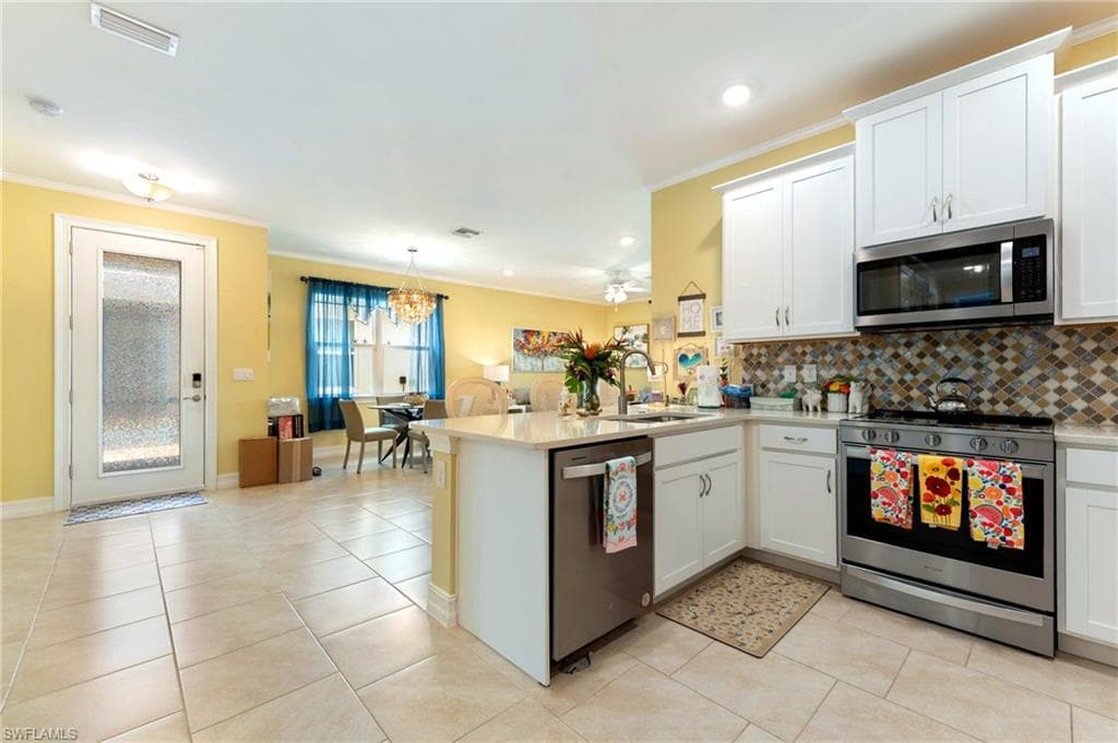 1113 Rolling Brook LN photo 12 of 22