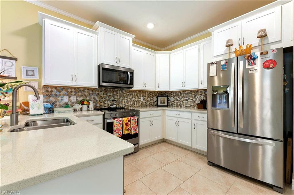 1113 Rolling Brook LN photo 10 of 22