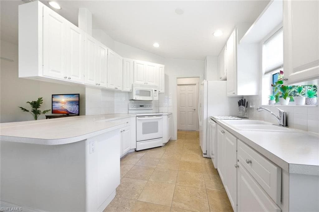 7405 Emilia LN photo 8 of 39