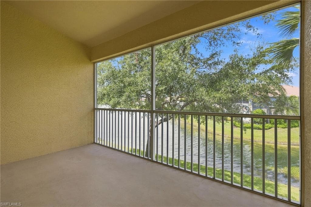 10110 Colonial Country Club BLVD 108 photo 13 of 25