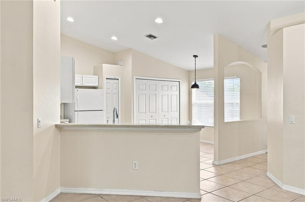 10110 Colonial Country Club BLVD 108 photo 7 of 25