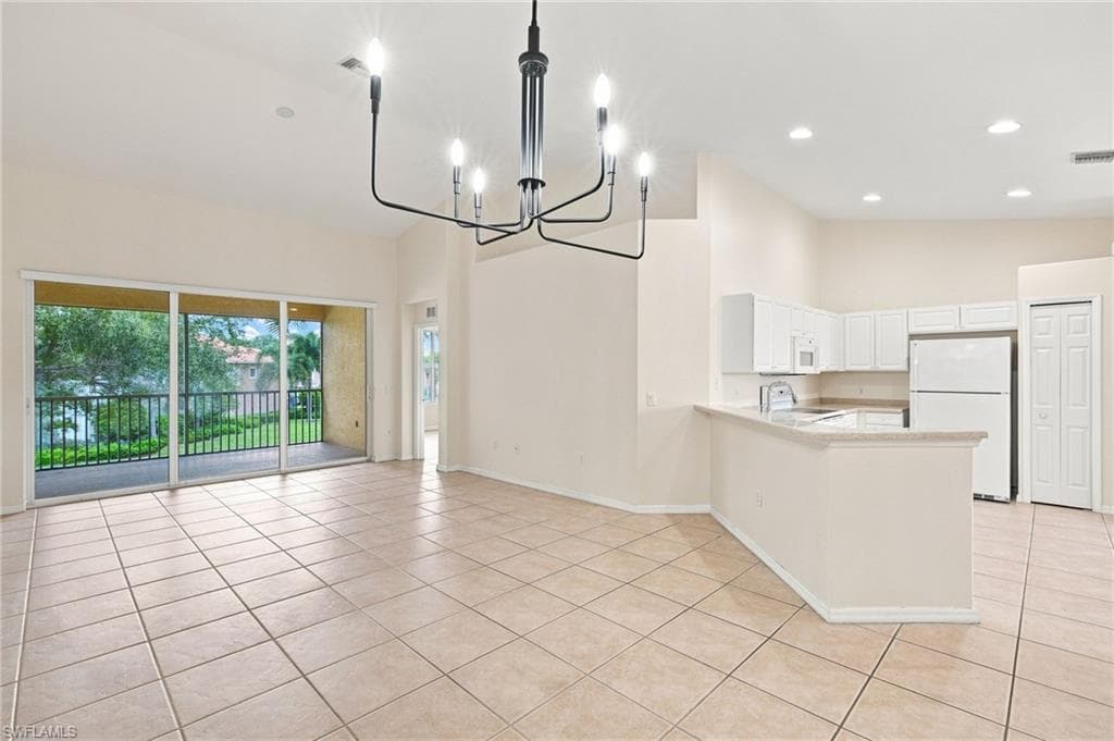 10110 Colonial Country Club BLVD 108 photo 9 of 25