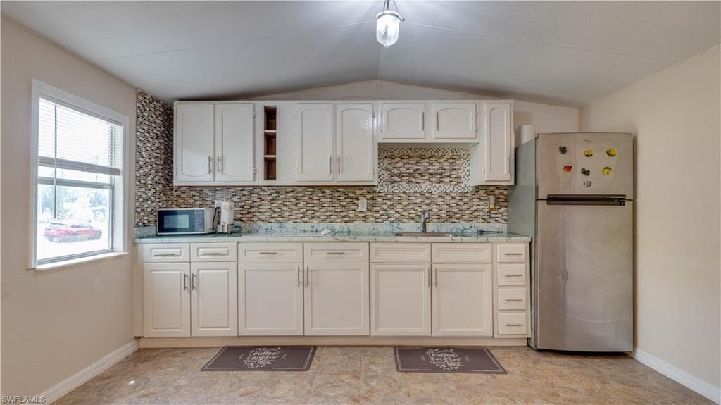 8352 Barbie LN photo 13 of 31