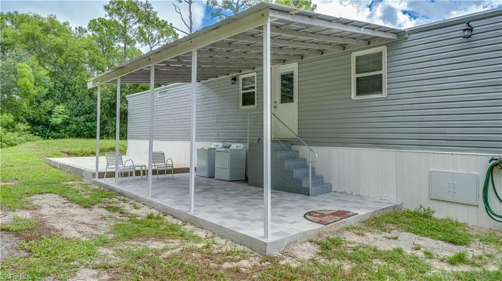 8352 Barbie LN photo 17 of 31