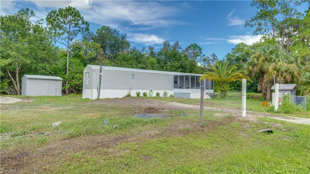 8352 Barbie LN photo 7 of 31