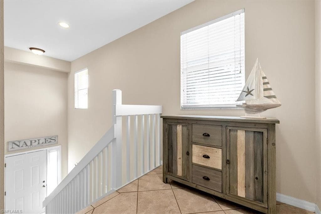 250 Robin Hood CIR 202 photo 8 of 38