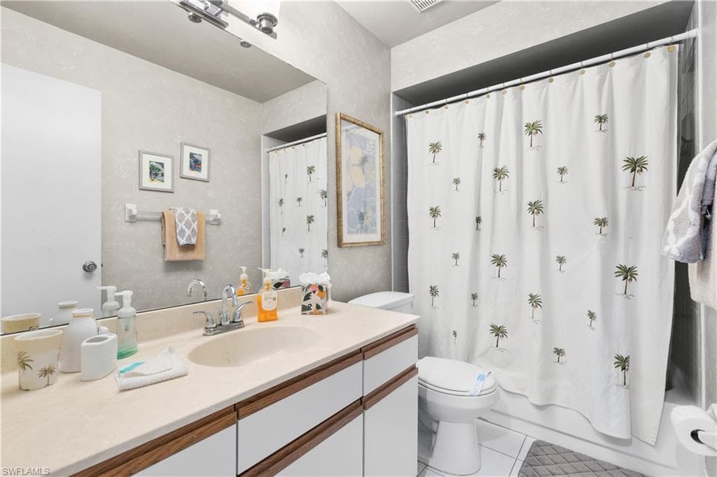 17220 Terraverde CIR 9 photo 15 of 46