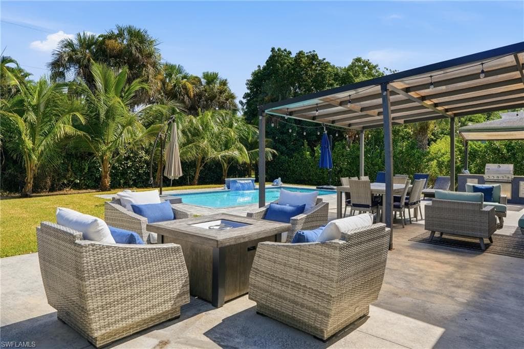 2965 Woodside AVE photo 4 of 41