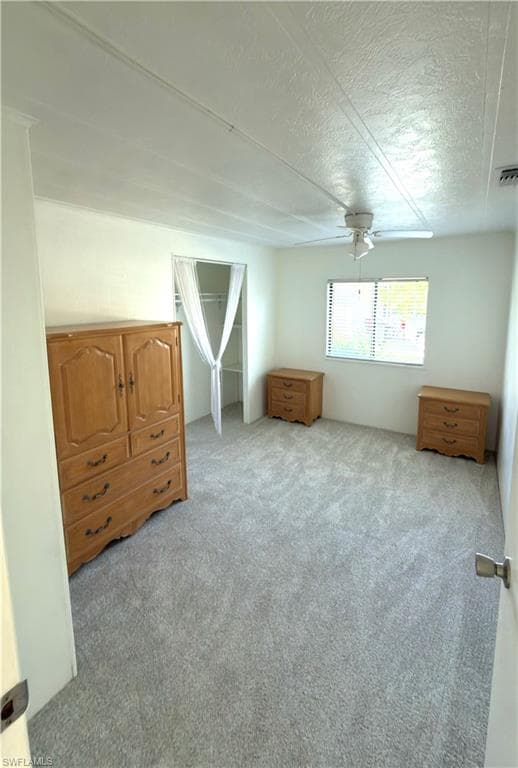 115 Calais CT photo 25 of 31