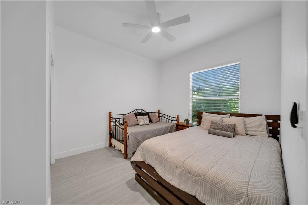 11142 Lakeland CIR photo 33 of 50