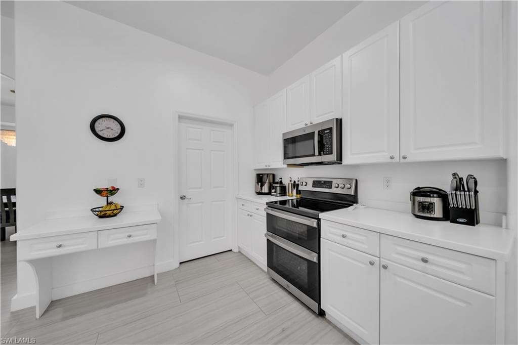 11142 Lakeland CIR photo 29 of 50