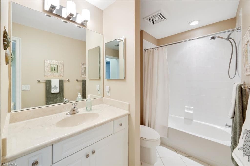 10530 Amiata WAY 105 photo 18 of 34