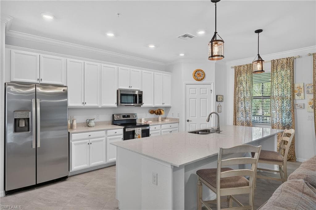 12015 Hawthorn Lake DR 201 photo 9 of 44