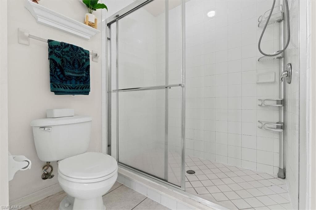 4420 Botanical Place CIR 402 photo 16 of 32