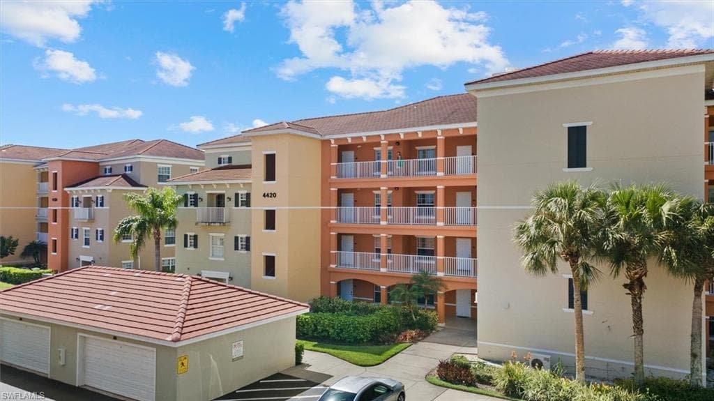 4420 Botanical Place CIR 402 photo 1 of 32