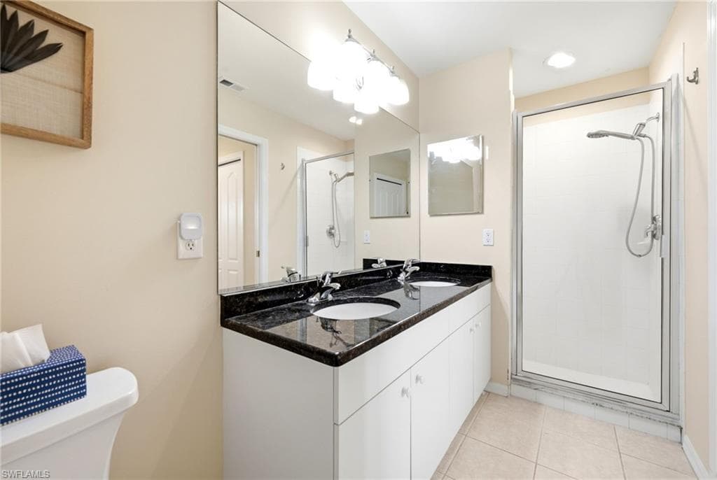 2720 Cypress Trace CIR 2915 photo 7 of 15