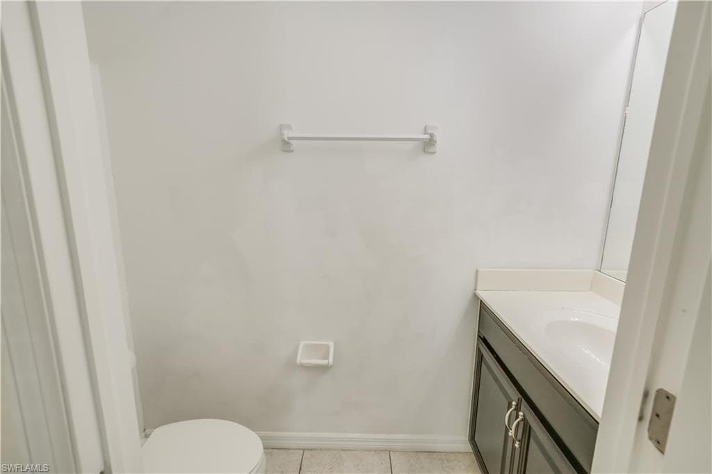3800 Clearbrook LN photo 7 of 28