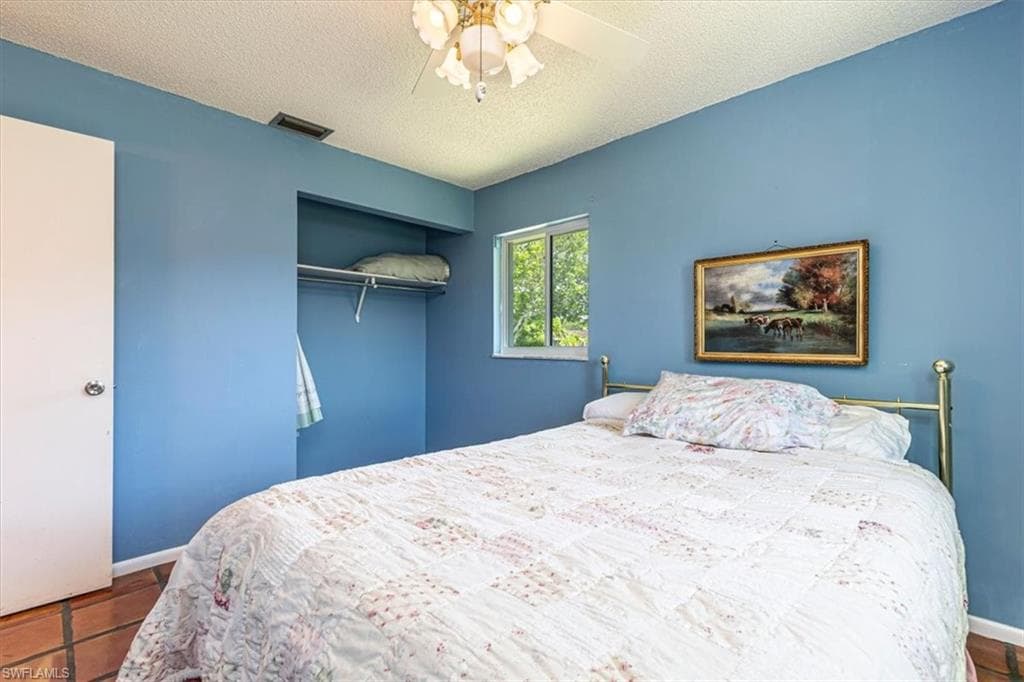 3423 Corana WAY photo 26 of 34