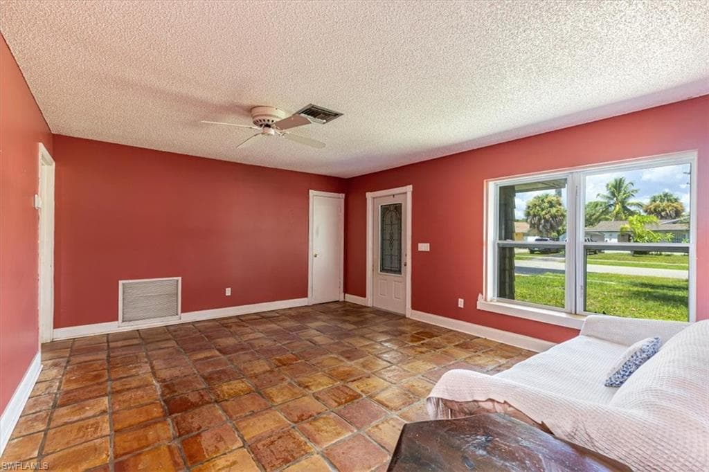 3423 Corana WAY photo 24 of 34