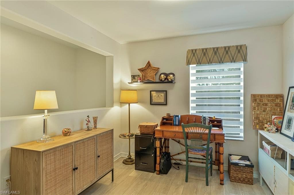 10134 COLONIAL COUNTRY CLUB BLVD 909 photo 13 of 25