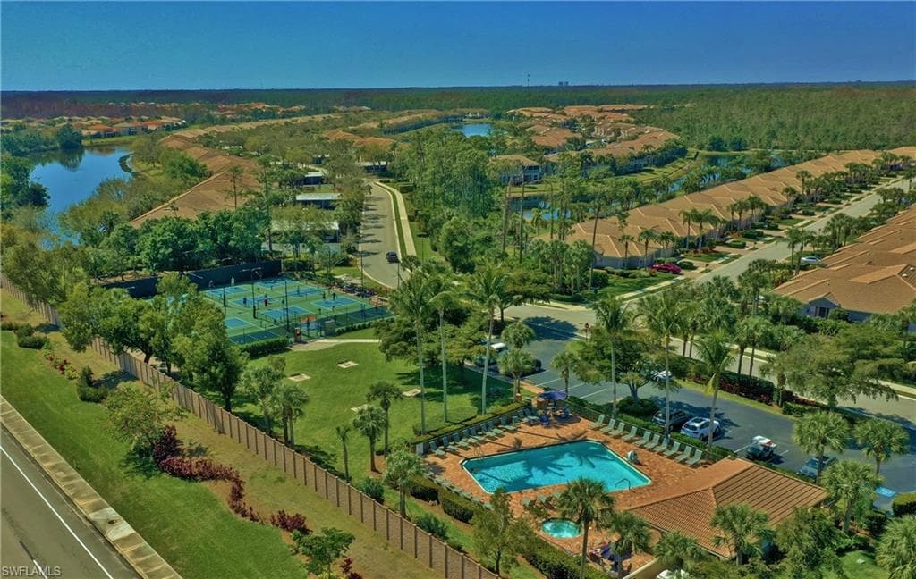 10134 COLONIAL COUNTRY CLUB BLVD 909 photo 17 of 25