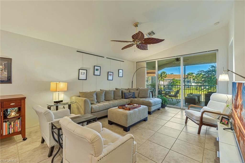 10134 COLONIAL COUNTRY CLUB BLVD 909 photo 5 of 25