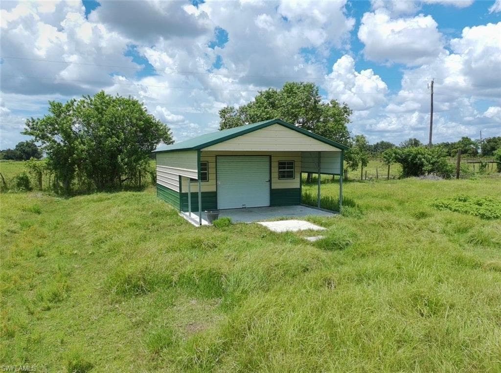 3817 County Road 760A photo 14 of 50
