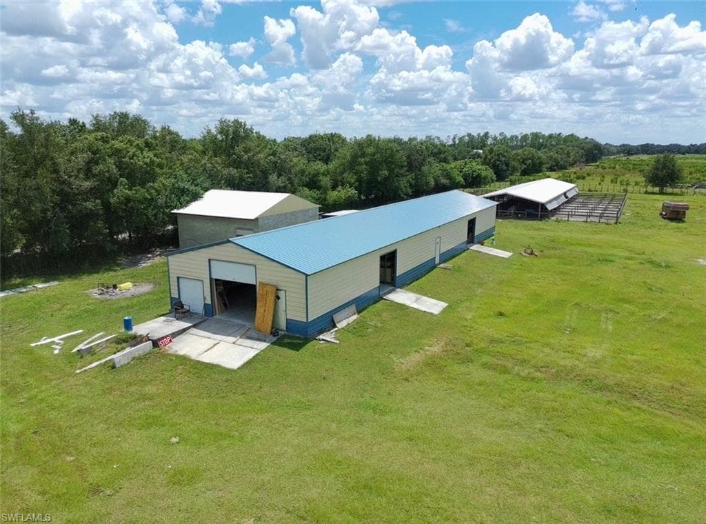 3817 County Road 760A photo 4 of 50