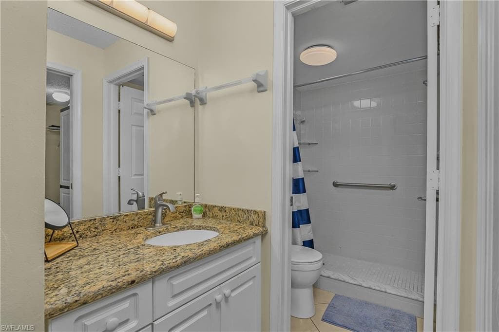 5708 Deauville CIR J102 photo 17 of 26