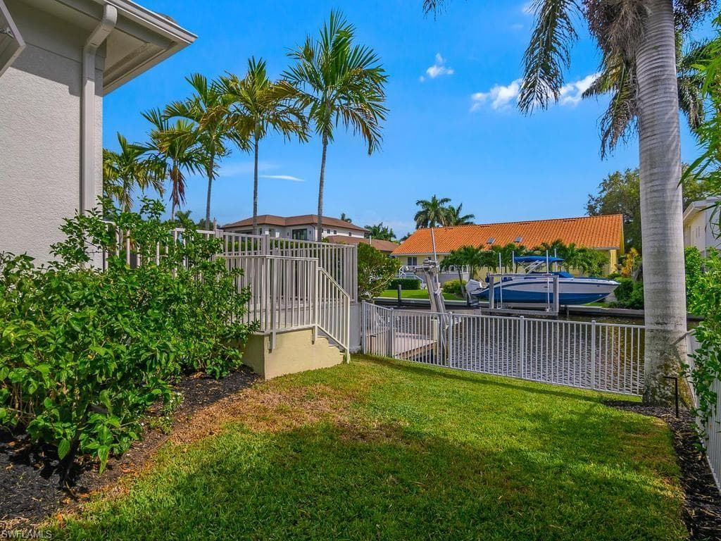 Plenty of protected fenced-in space for your four-legged family!