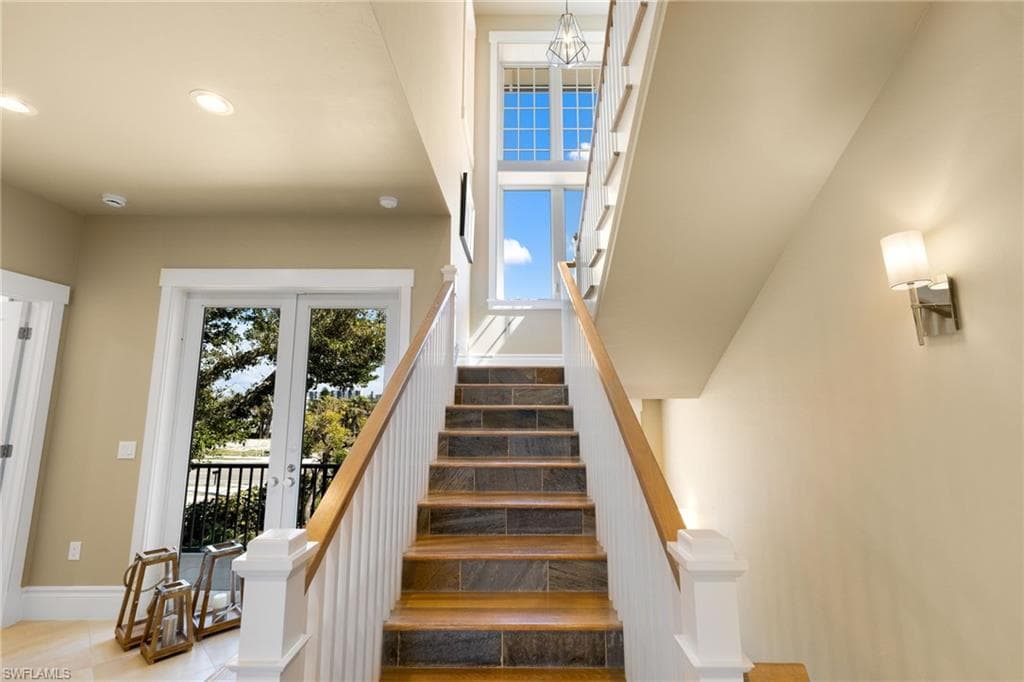 sopen staircase - Virtually Edited