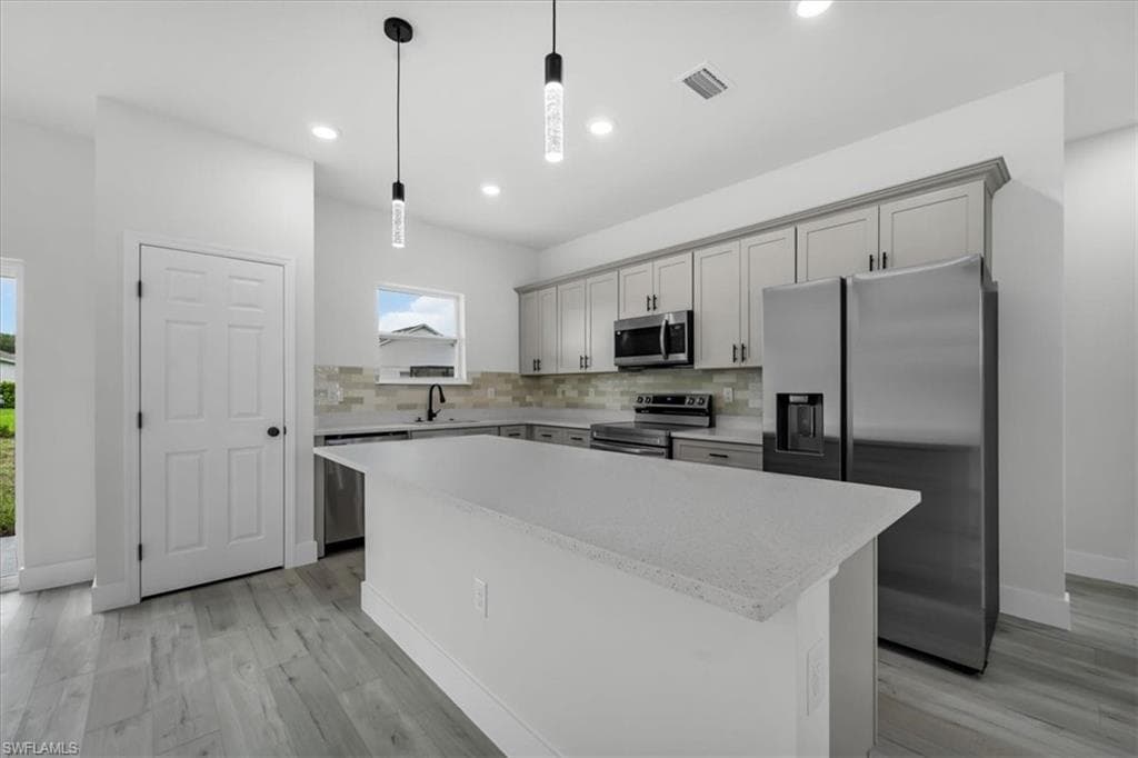 4663 Ponce De Leon BLVD photo 4 of 38