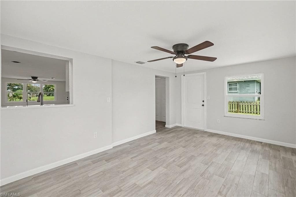 Florida Room/Den
