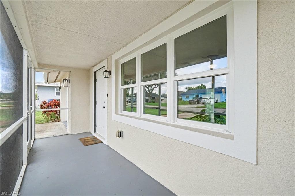 Front Lanai